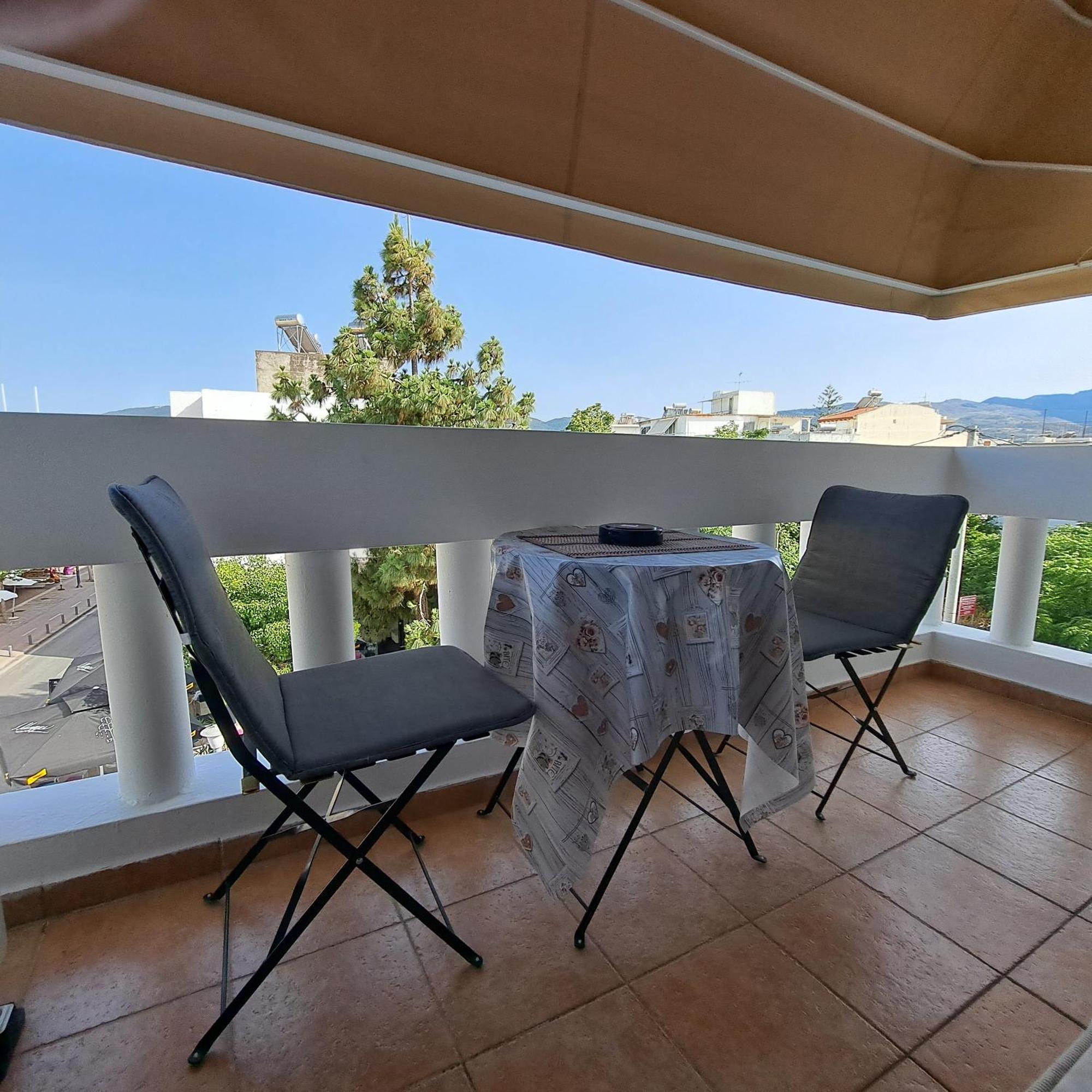 Mary'S Apartment Kos Town Luaran gambar