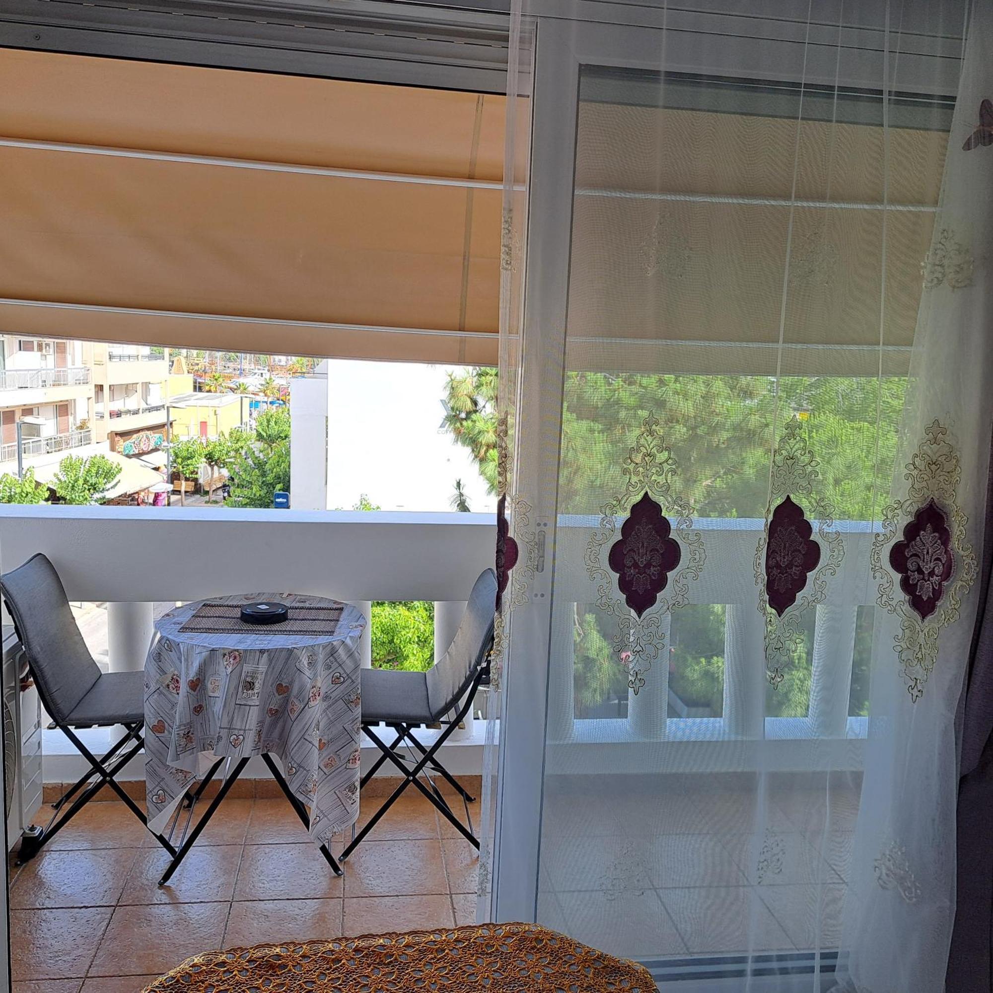Mary'S Apartment Kos Town Luaran gambar